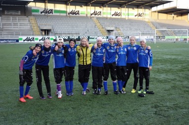 Glade jenter etter seier mot Hønefoss